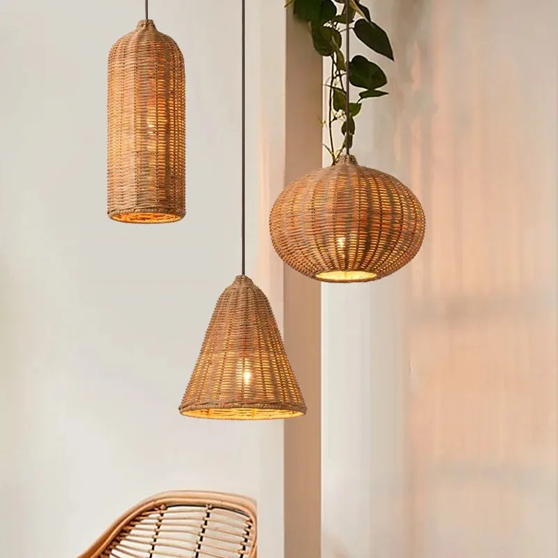 Lampada Wabi Sabi in Rattan - Design Giapponese Intrecciato a Mano