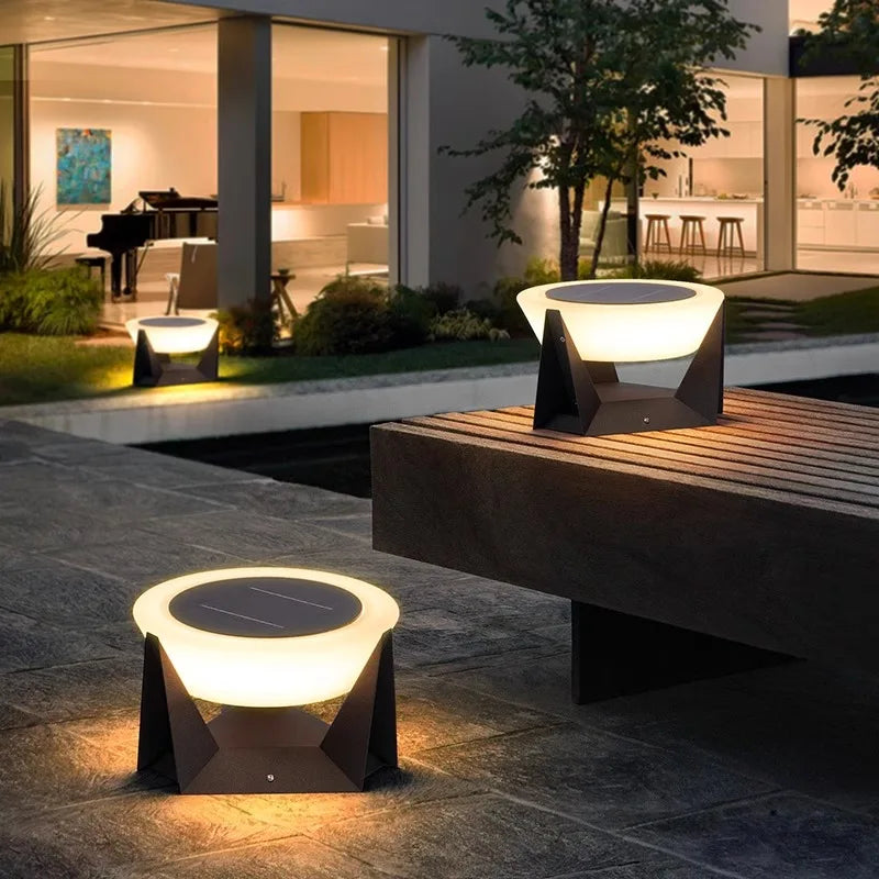 Luci da Giardino Solari a Colonna – Design Moderno e Funzionalità Avanzata