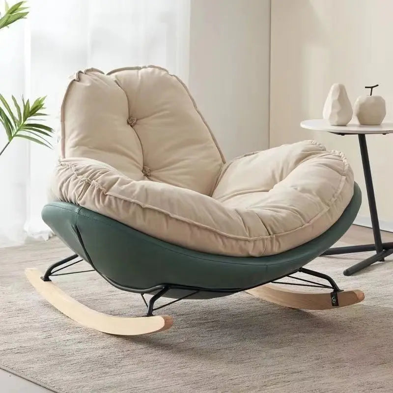 Poltrona a Dondolo Nordic Egg - Eleganza e Comfort per Ogni Ambiente