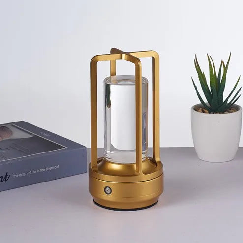 Lampada da Tavolo LED Senza Fili: Design Industriale e Versatilità