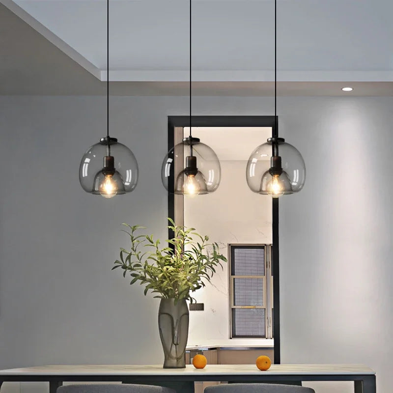 Lampadario da Bar Nordico: Design Moderno e Illuminazione Elegante