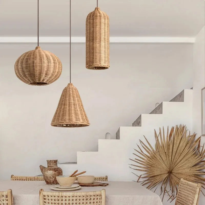 Lampada Wabi Sabi in Rattan - Design Giapponese Intrecciato a Mano