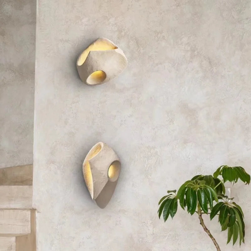 Lampada da Parete Retro – Design Artistico e Illuminazione Accogliente