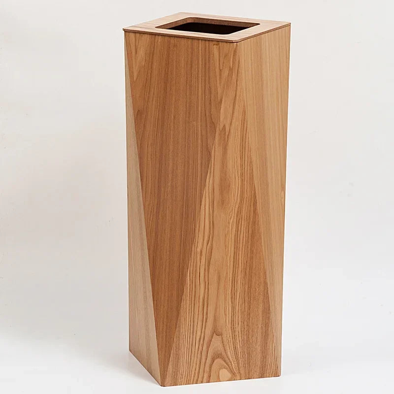 Pattumiera in Legno Nordic Light - Stile e Funzionalità per Ogni Ambiente