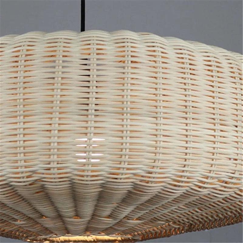 Lampada Wabi Sabi in Rattan - Design Giapponese Intrecciato a Mano