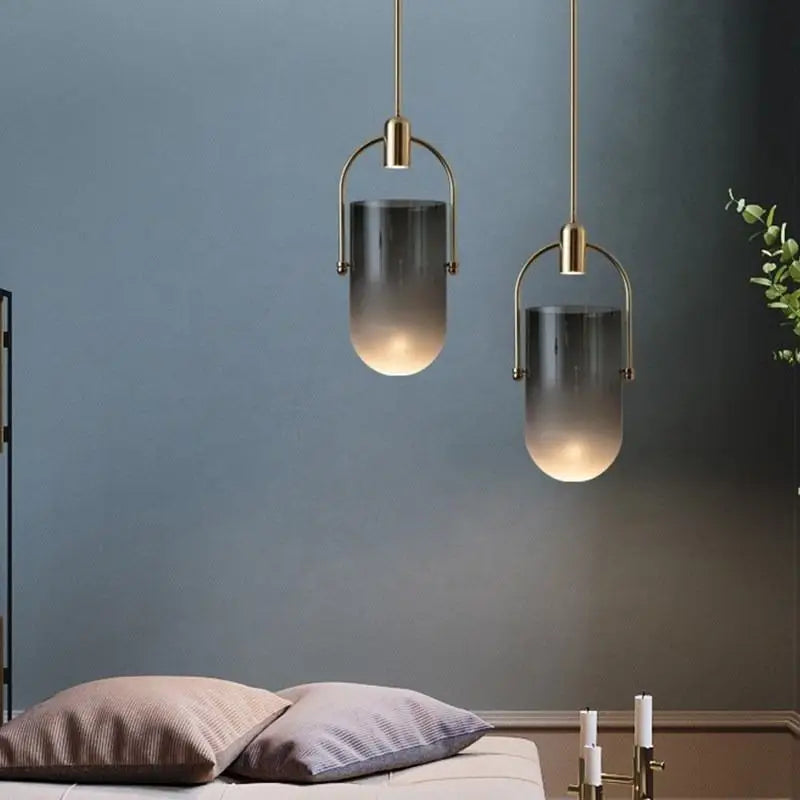 Lampada a Sospensione Postmoderna - Eleganza e Raffinatezza per Ogni Ambiente