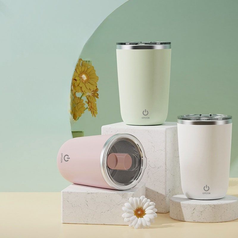 "Tazza Mescolatrice Elettrica USB: Il Compagno Perfetto per il Tuo Caffè"