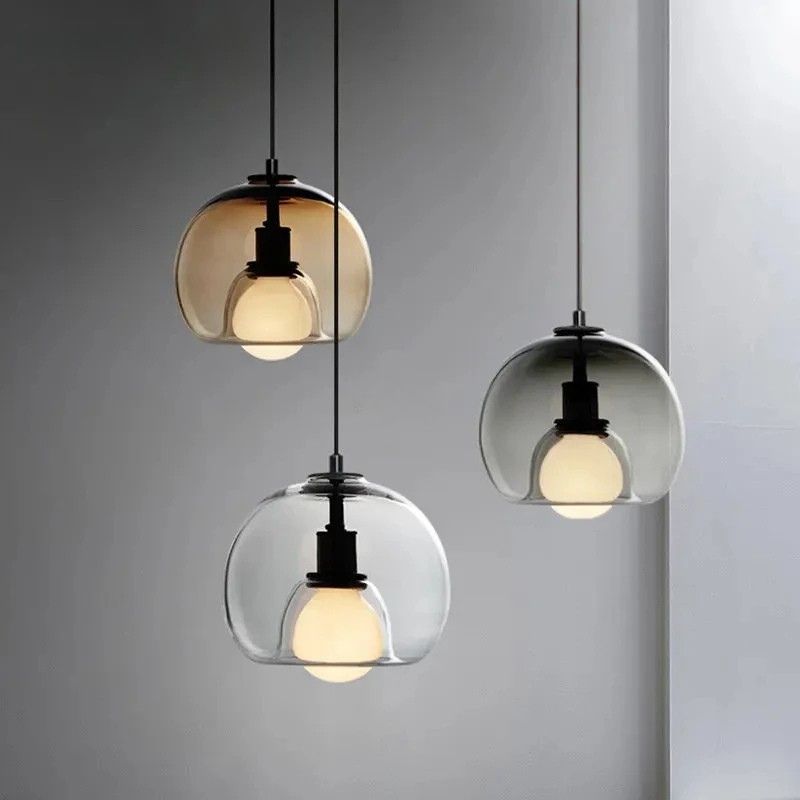 Lampadario da Bar Nordico: Design Moderno e Illuminazione Elegante