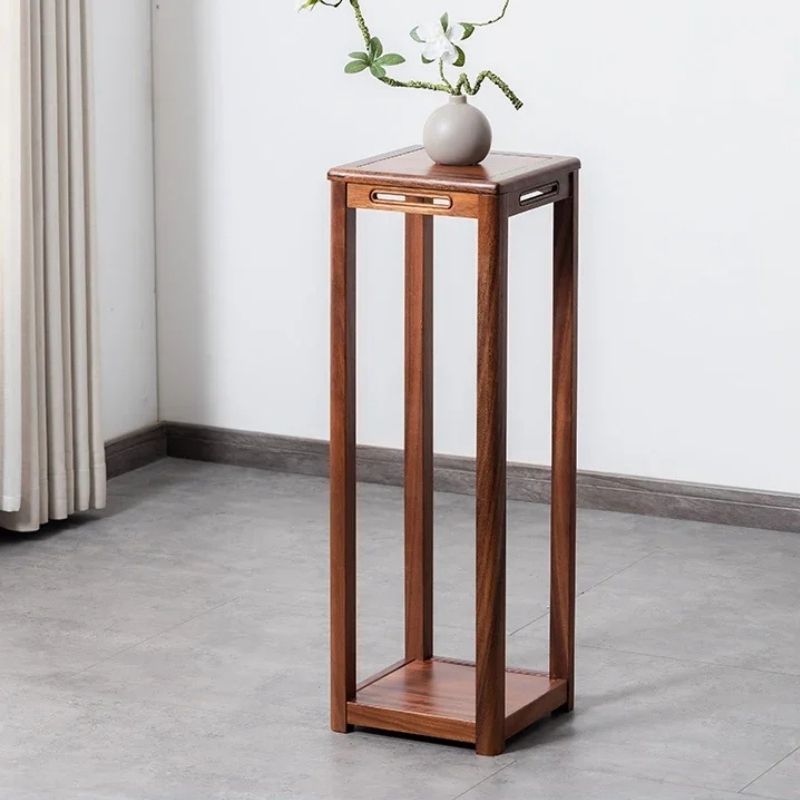 Supporto per Fiori in Legno Massello - Eleganza e Tradizione per la Tua Casa