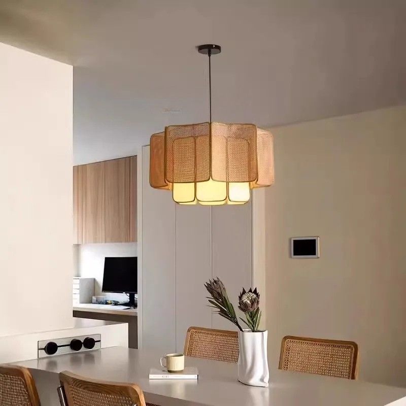 Lampadario a Sospensione in Rattan Wabi-Sabi - Eleganza Naturale per Ogni Ambiente