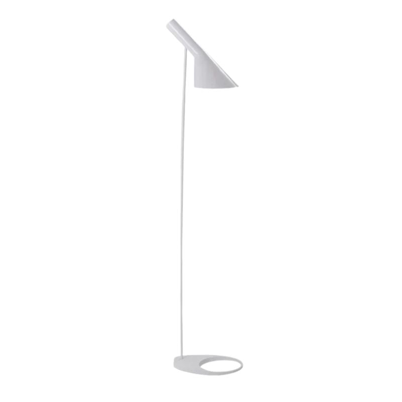 Lampada da Terra Nordica - Eleganza Moderna per Spazi Accoglienti