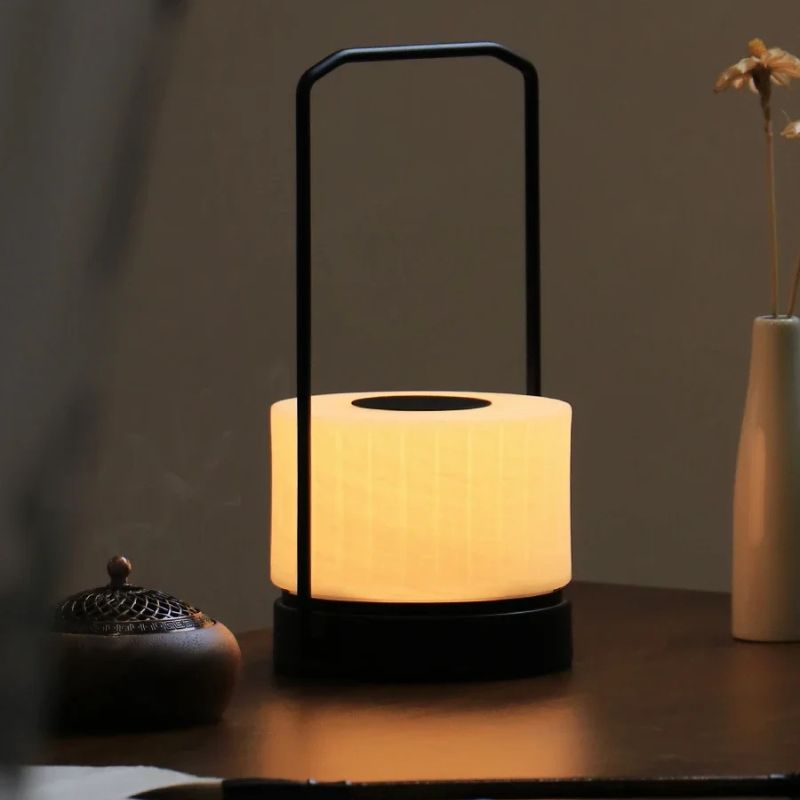 Lampada da Tavolo a LED con Ricarica Wireless – Design Moderno e Multifunzione