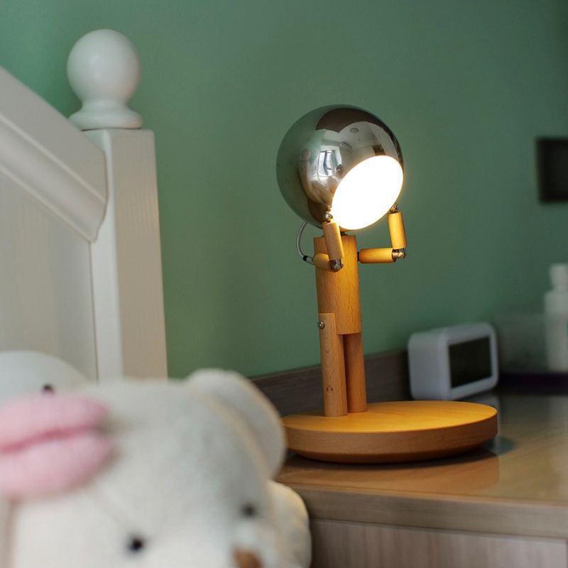 Eleganza Lunare con Lampada Decorativa in Legno