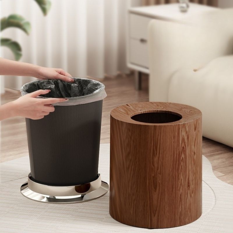 Cestino Creativo in Legno Chiaro - Eleganza e Funzionalità per la Casa