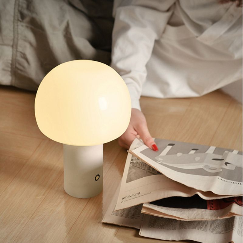 Lampada a Fungo Wireless - Eleganza e Tecnologia per Atmosfere Moderne