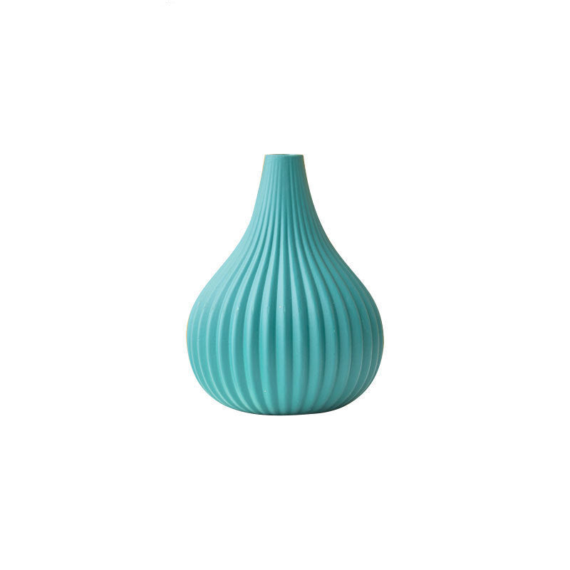 Eleganza Morandi: Piccolo Vaso in Ceramica dallo Stile Ins Wind, Colori Net Red
