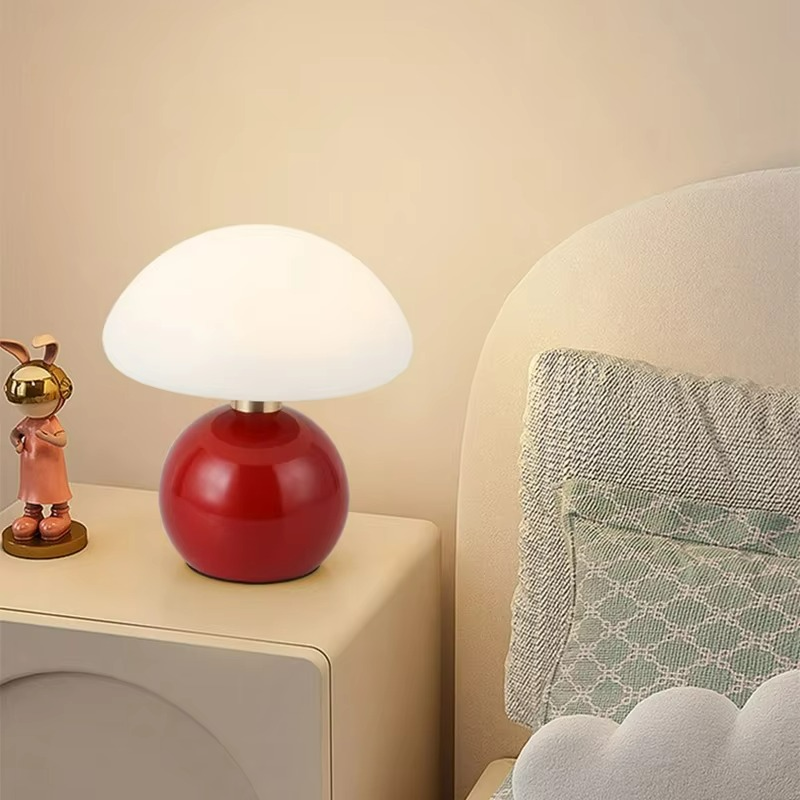 Lampada da Tavolo a Fungo - Stile Moderno e Calore Accogliente