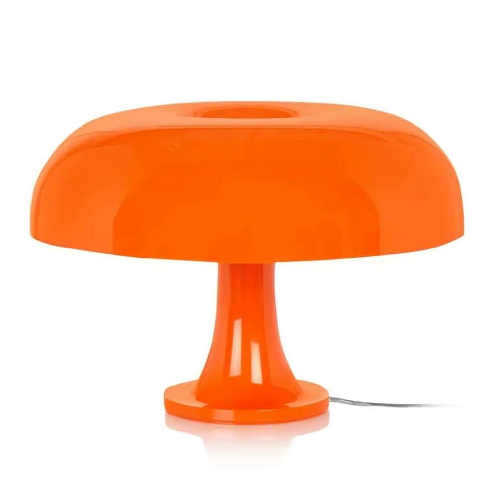 Luce Elegante da Tavolo - Stile Moderno con Paralume in Tessuto