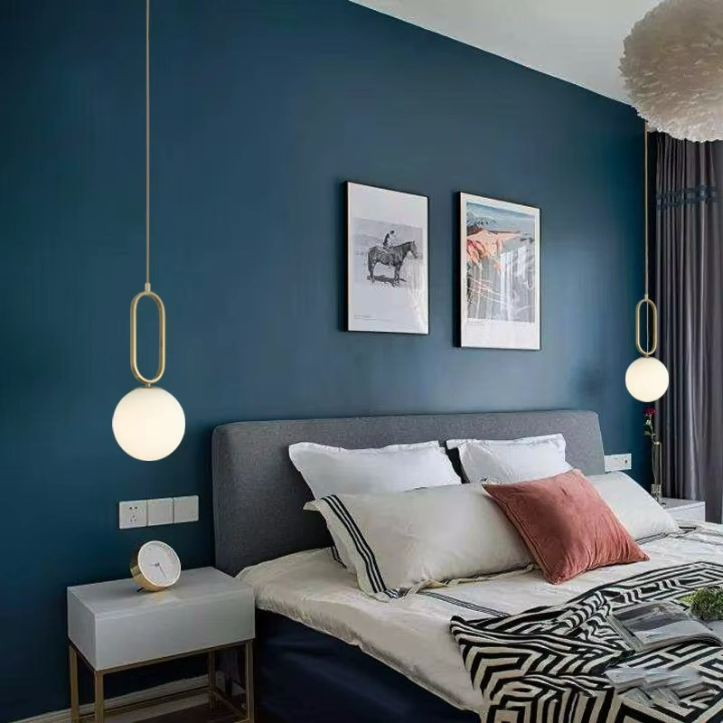 Luce Sferica in Rame - Lampadario Minimalista per Interni Chic