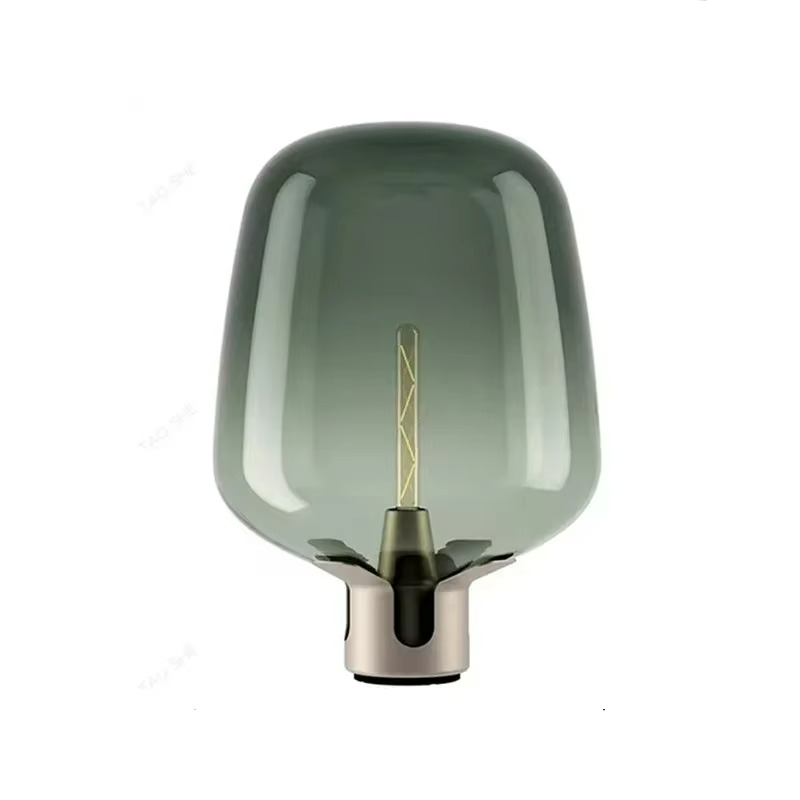 Lampada da Tavolo in Vetro - Elegante Illuminazione per Ambienti Moderni