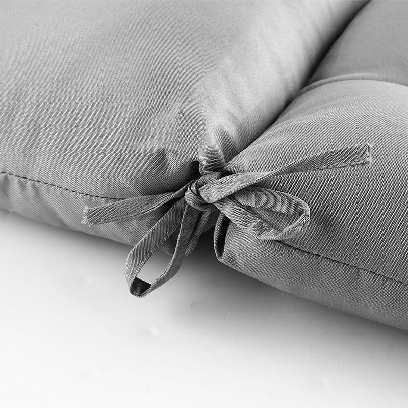 "Seduta Pieghevole Quattro Stagioni: Comfort e Versatilità in Ogni Ambiente"