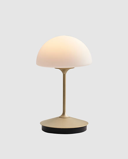 Lampada Decorativa a Fungo - Eleganza Contemporanea per Uffici e Spazi Creativi